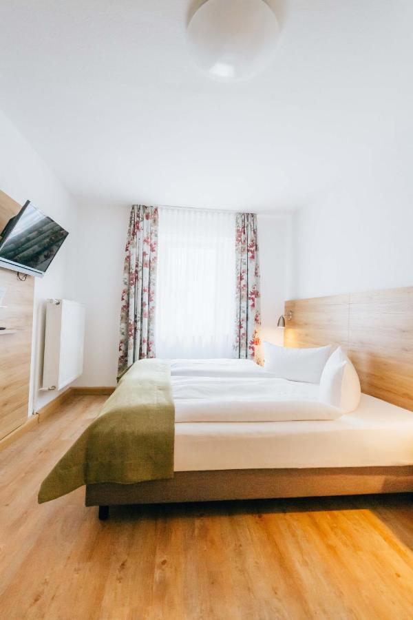 Hotel Andres Bamberg Bagian luar foto