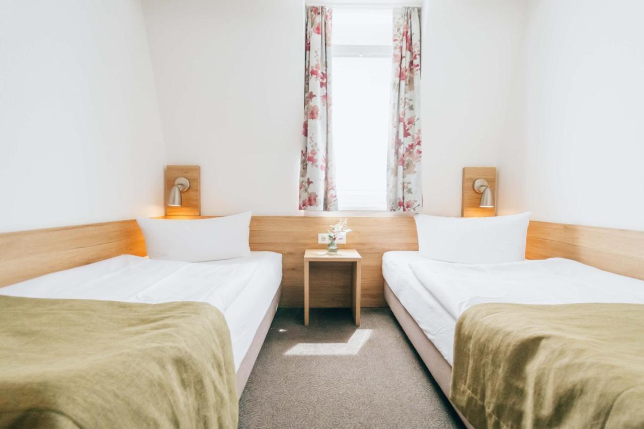 Hotel Andres Bamberg Bagian luar foto