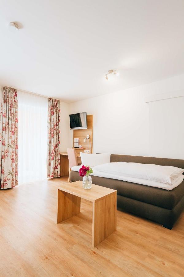 Hotel Andres Bamberg Bagian luar foto