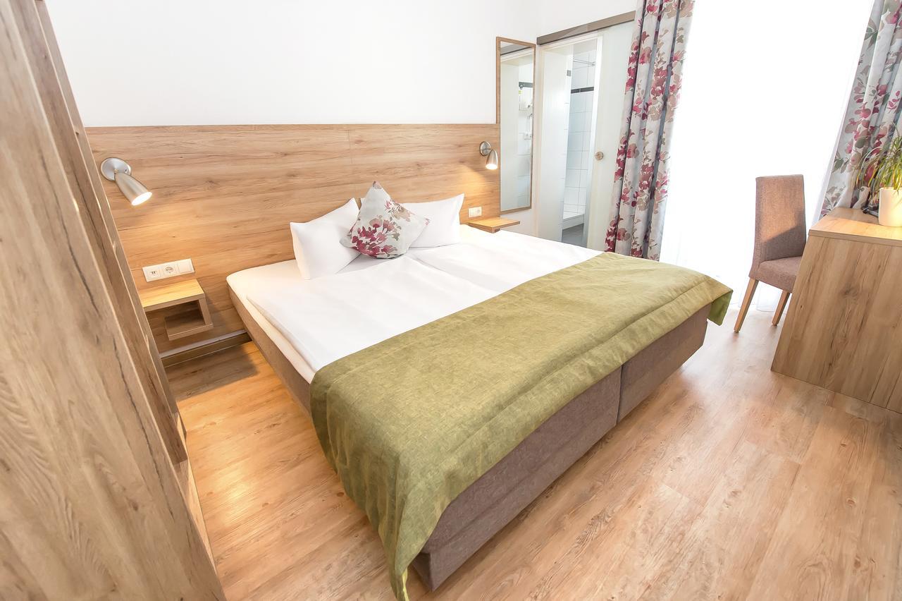 Hotel Andres Bamberg Bagian luar foto